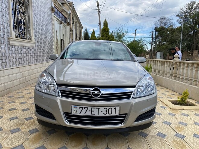 Opel Astra 2009, 198,137 km - 1.4 l - Gəncə