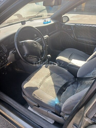 Opel Vectra 1996, 480,000 km - 1.6 l - Bakı