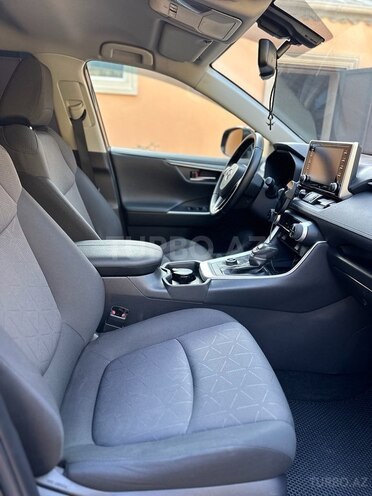 Toyota RAV4 2019, 112,565 km - 2.0 l - Bakı