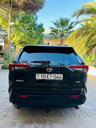 Toyota RAV4 2019, 112,565 km - 2.0 l - Bakı