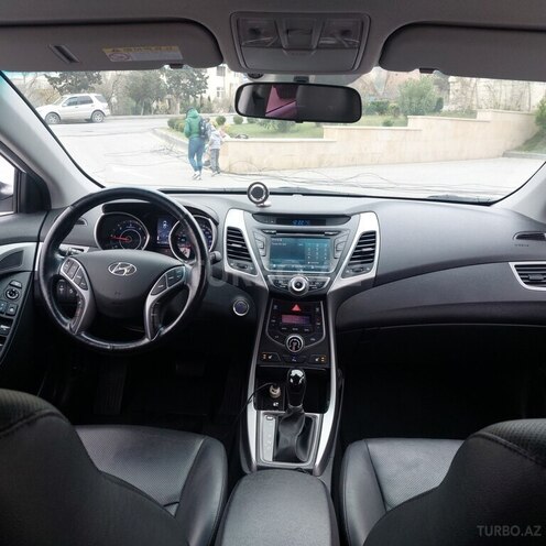 Hyundai Avante 2015, 148,800 km - 1.6 л - Bakı
