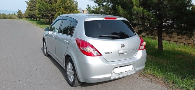 Nissan Tiida 2011, 72,680 km - 1.5 l - Gəncə