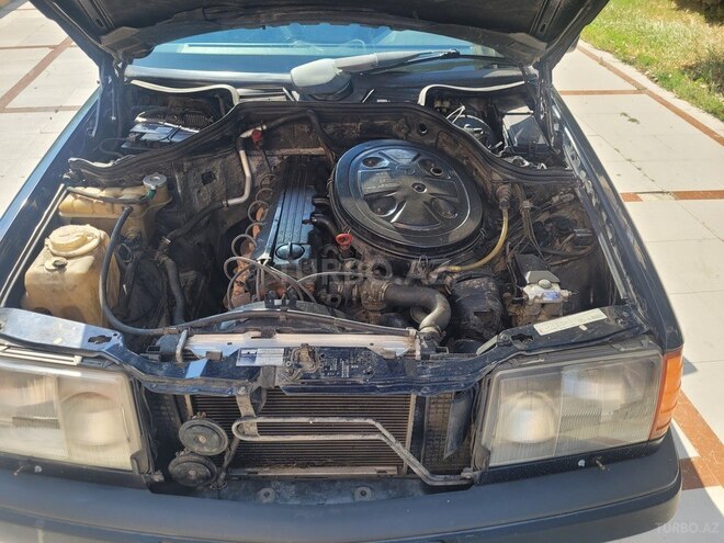 Mercedes E 260 1989, 550,000 km - 2.6 l - Bakı