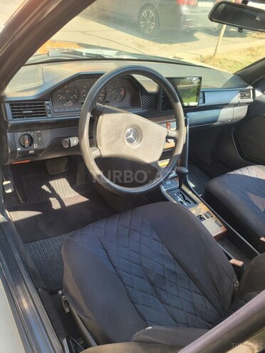 Mercedes E 260 1989, 550,000 km - 2.6 l - Bakı