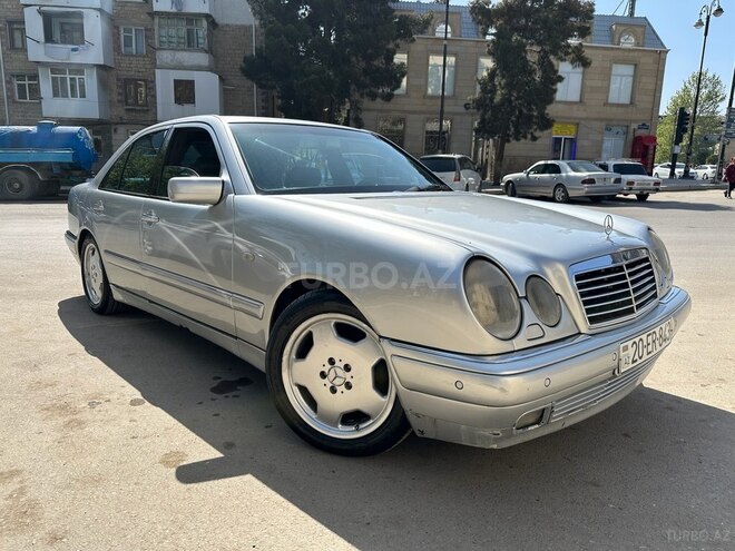 Mercedes E 240 1999, 352,000 km - 2.4 l - Gəncə
