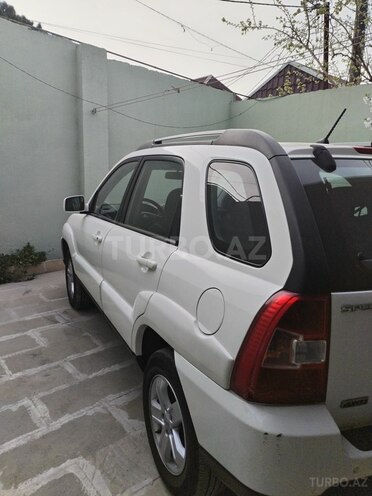 Kia Sportage 2009, 297,000 km - 2.0 л - Bakı