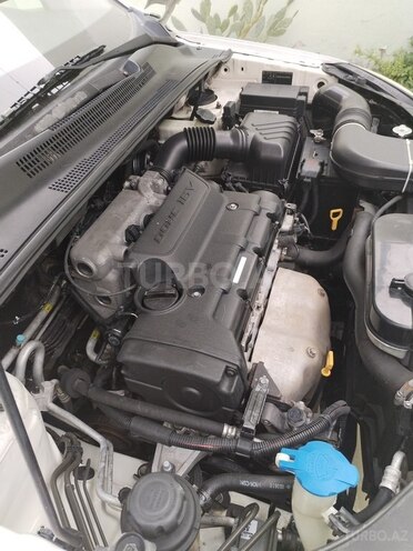 Kia Sportage 2009, 297,000 km - 2.0 л - Bakı