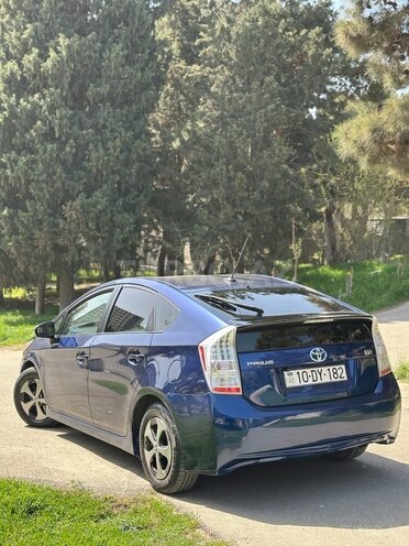 Toyota Prius 2011, 345,000 km - 1.8 l - Bakı