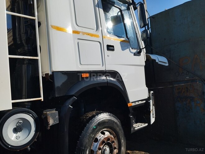 HOWO Sinotruk 2012, 400,000 km - 9.7 l - Bakı