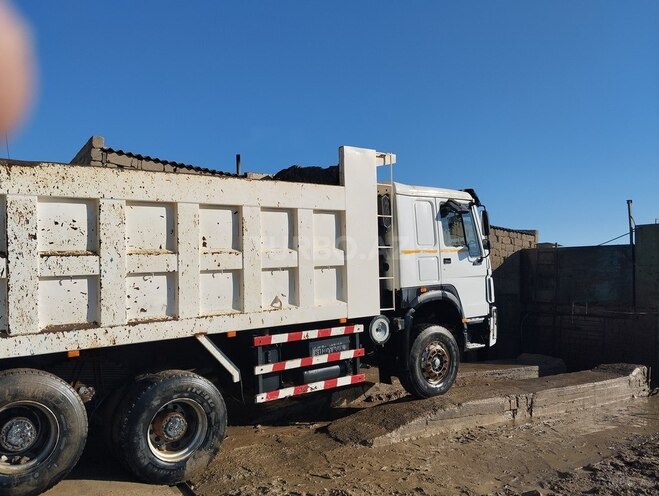 HOWO Sinotruk 2012, 400,000 km - 9.7 l - Bakı