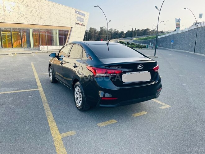 Hyundai Accent 2018, 213,000 km - 1.4 л - Bakı