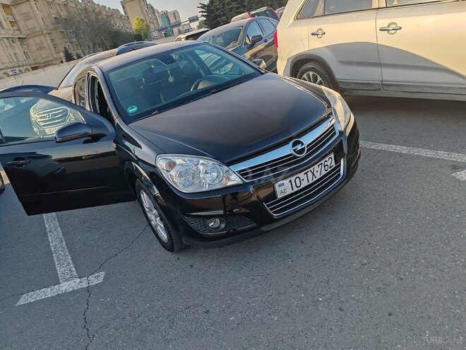 Opel Astra 2009, 283,000 km - 1.4 l - Bakı