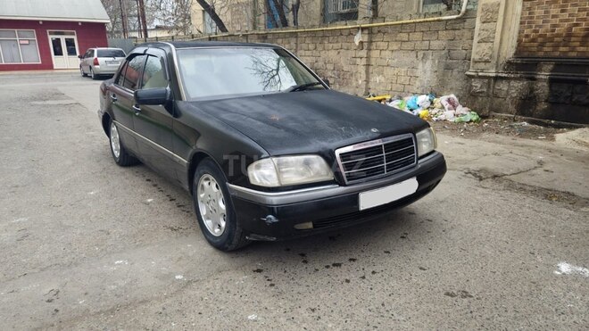Mercedes C 200 1996, 424,127 km - 2.0 l - Sabirabad