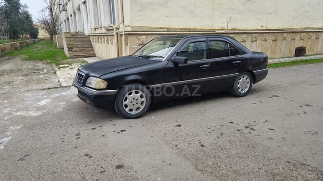 Mercedes C 200 1996, 424,127 km - 2.0 l - Sabirabad