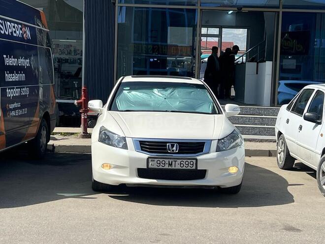 Honda Accord 2007, 245,000 km - 2.4 l - Qusar
