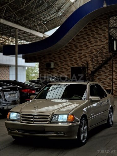 Mercedes C 230 1999, 258,000 km - 2.3 л - Gəncə