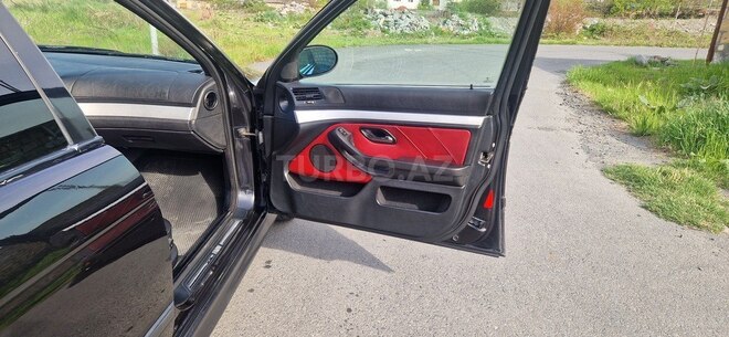 BMW 528 1996, 400,000 km - 2.8 л - Zaqatala
