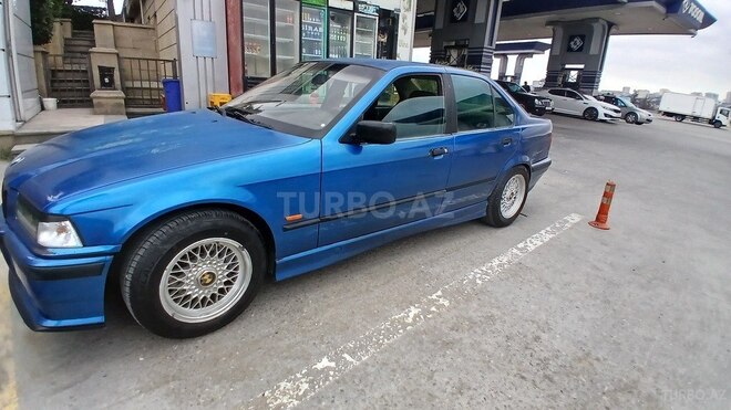 BMW 318 1997, 326,773 km - 1.8 l - Bakı