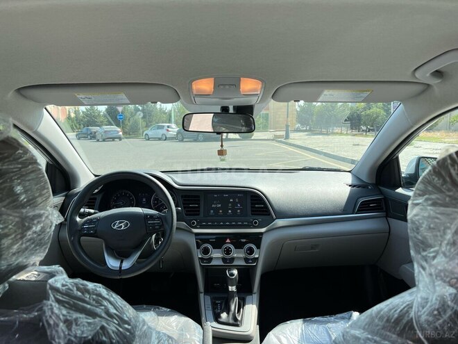 Hyundai Elantra 2018, 101,000 km - 2.0 l - Bakı