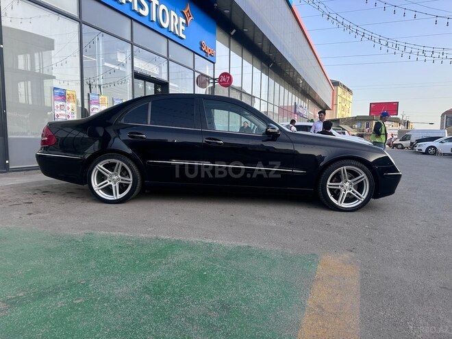 Mercedes E 240 2002, 330,000 km - 2.6 l - Bakı