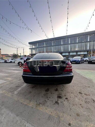 Mercedes E 240 2002, 330,000 km - 2.6 l - Bakı