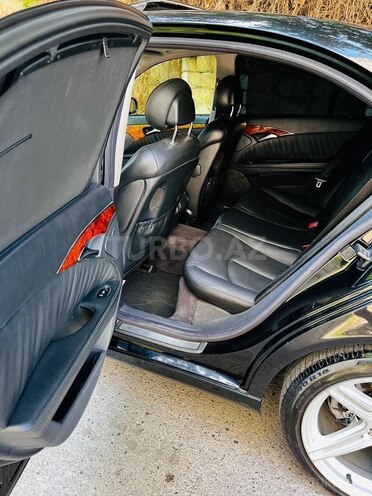 Mercedes E 240 2002, 330,000 km - 2.6 l - Bakı