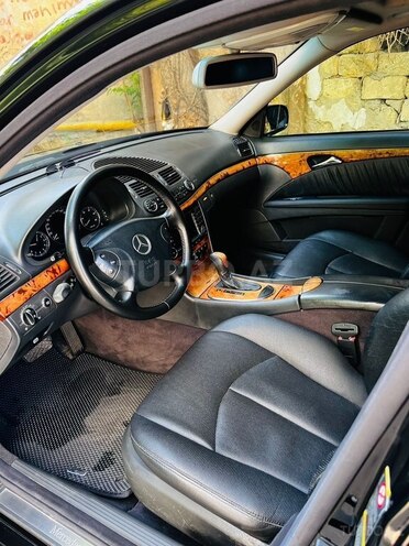 Mercedes E 240 2002, 330,000 km - 2.6 l - Bakı