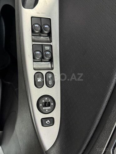 Hyundai Accent-20