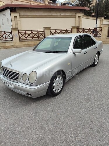 Mercedes E 320 1996, 426,780 km - 3.2 l - Bakı