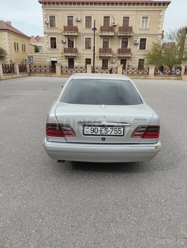 Mercedes E 320 1996, 426,780 km - 3.2 l - Bakı