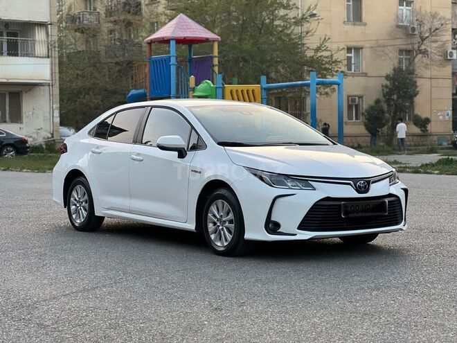 Toyota Corolla 2023, 42,000 km - 1.8 л - Bakı