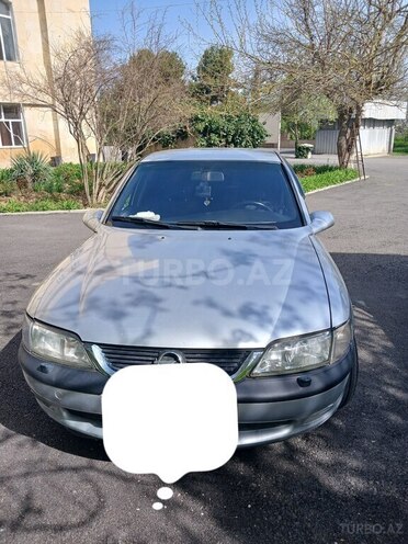 Opel Vectra 1998, 448,000 km - 1.6 l - Şamaxı