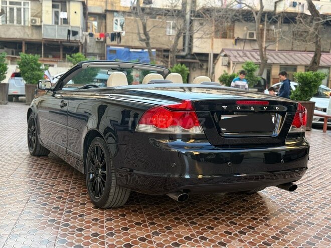 Volvo  2007, 132,000 km - 2.4 л - Bakı