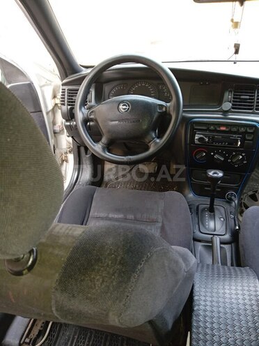 Opel Vectra 1998, 448,000 km - 1.6 l - Şamaxı