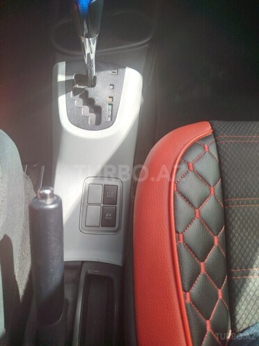 Toyota Aqua 2014, 305,000 km - 1.5 l - Bakı