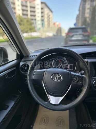 Toyota Corolla Axio 2017, 123,000 km - 1.5 l - Bakı