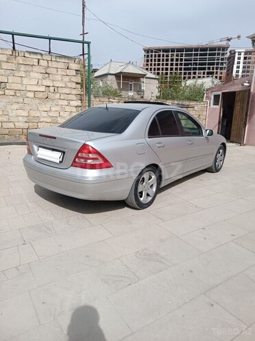 Mercedes C 240 2002, 452,325 km - 2.4 l - Sumqayıt