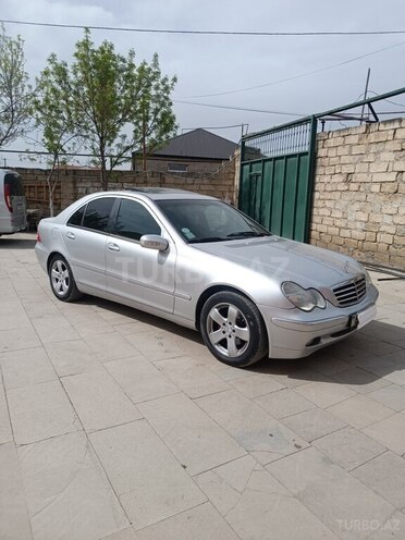 Mercedes C 240 2002, 452,325 km - 2.4 l - Sumqayıt