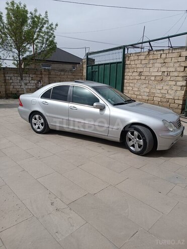 Mercedes C 240 2002, 452,325 km - 2.4 l - Sumqayıt