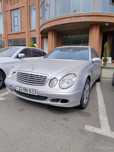 Mercedes E 220 d 2002, 160,000 km - 2.2 л - Gəncə