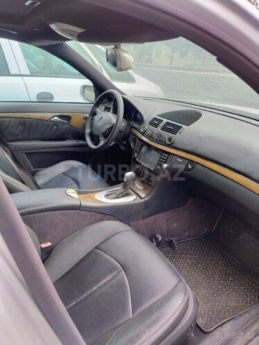 Mercedes E 220 d 2002, 160,000 km - 2.2 л - Gəncə