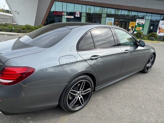Mercedes E 220 d 2019, 99,900 km - 2.2 l - Bakı