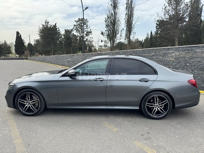 Mercedes E 220 d 2019, 99,900 km - 2.2 l - Bakı