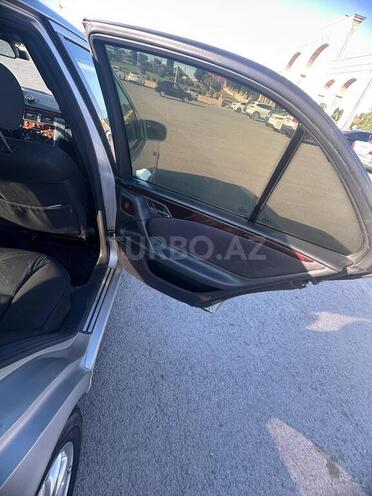 Mercedes E 240 1997, 460,000 km - 2.4 l - Bərdə