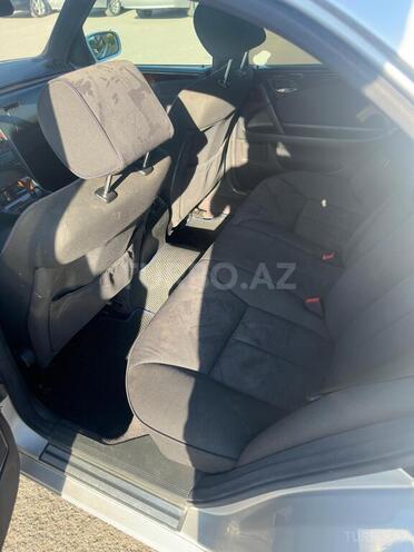 Mercedes E 240 1997, 460,000 km - 2.4 l - Bərdə
