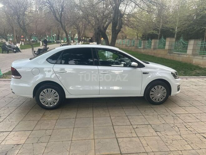 Volkswagen Polo 2019, 102,000 km - 1.6 l - Bakı