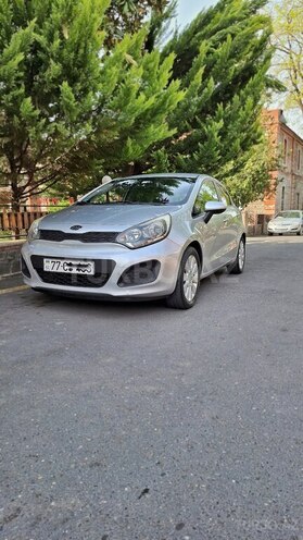 Kia Rio 2012, 258,000 km - 1.1 л - Zaqatala