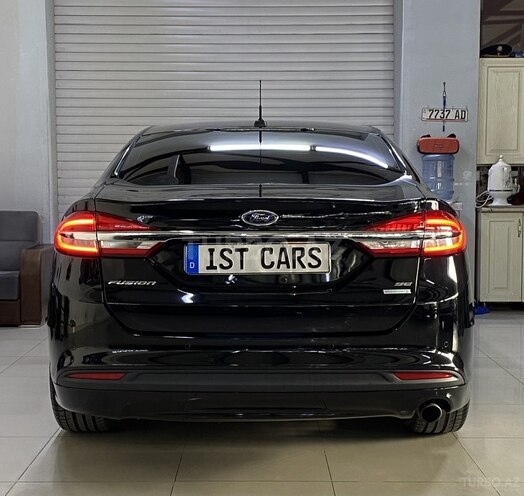 Ford Fusion (North America)-8