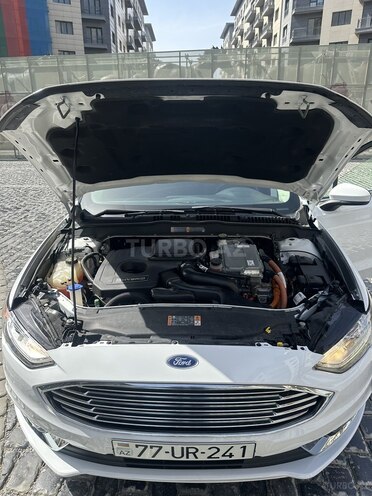 Ford Fusion (North America) 2017, 60,000 km - 2.0 l - Bakı