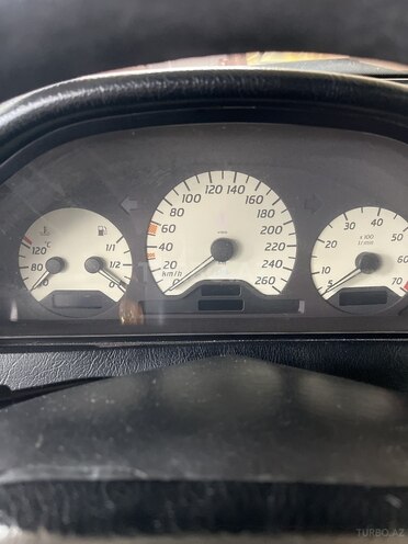 Mercedes C 240 1998, 300,000 km - 2.4 l - Bakı